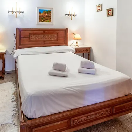 Апартаменти Port Llanca 30 - Primera Linea Mar *